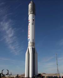 Proton on pad Baikonur 11:11.jpg